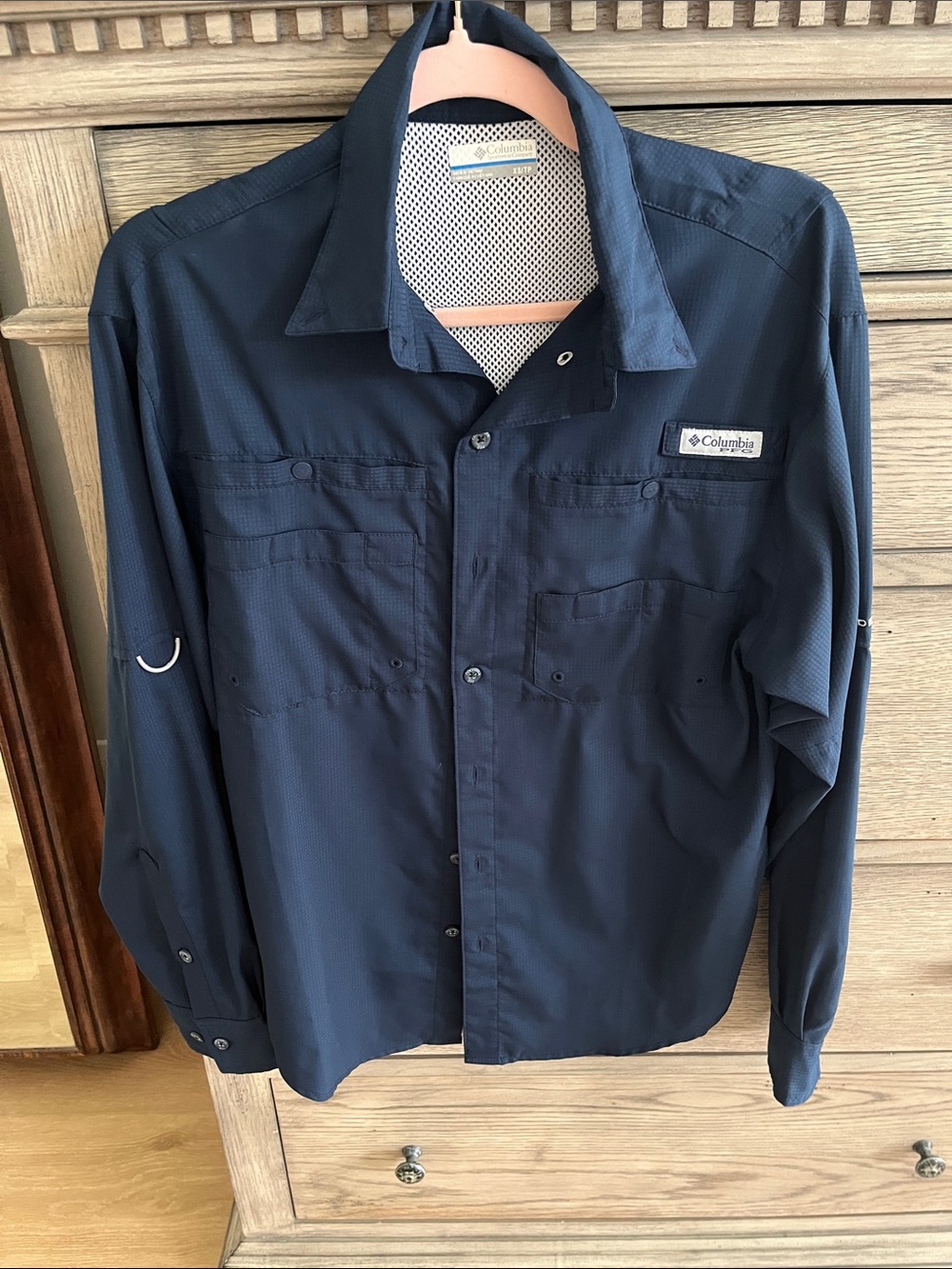 Columbia Men's Navy Lightweight Fishing Shirt